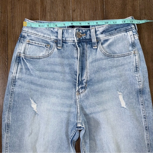 Hollister Ultra High Rise Mom Jean 90s 26R 2R Ankle Straight ripped distressed - Picture 4 of 10
